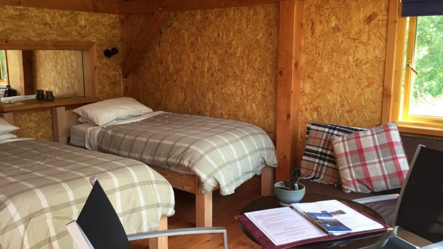 twin beds in microlodge